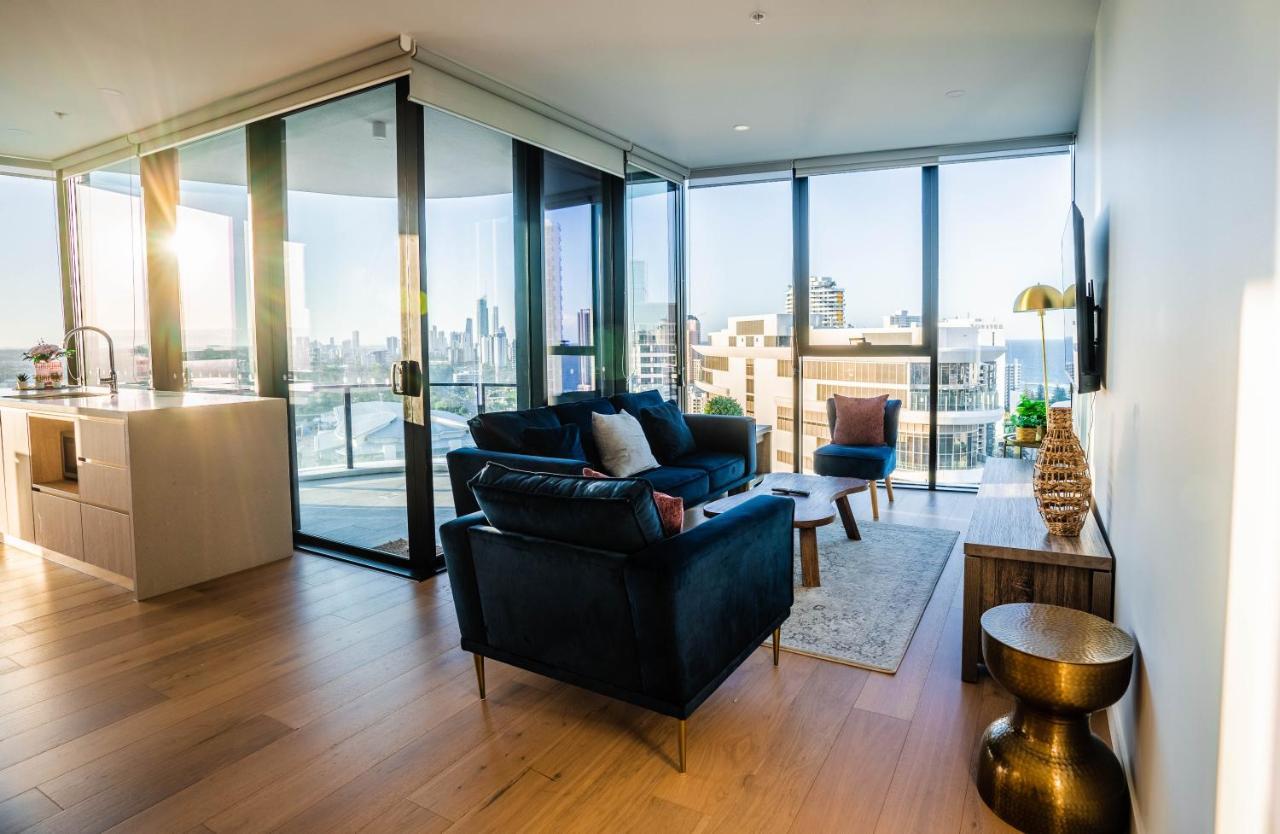 2 Bedroom Luxurious Family Apartment Next To Pacific Fair - Broadbeach Gold Coast Gc22 Екстер'єр фото