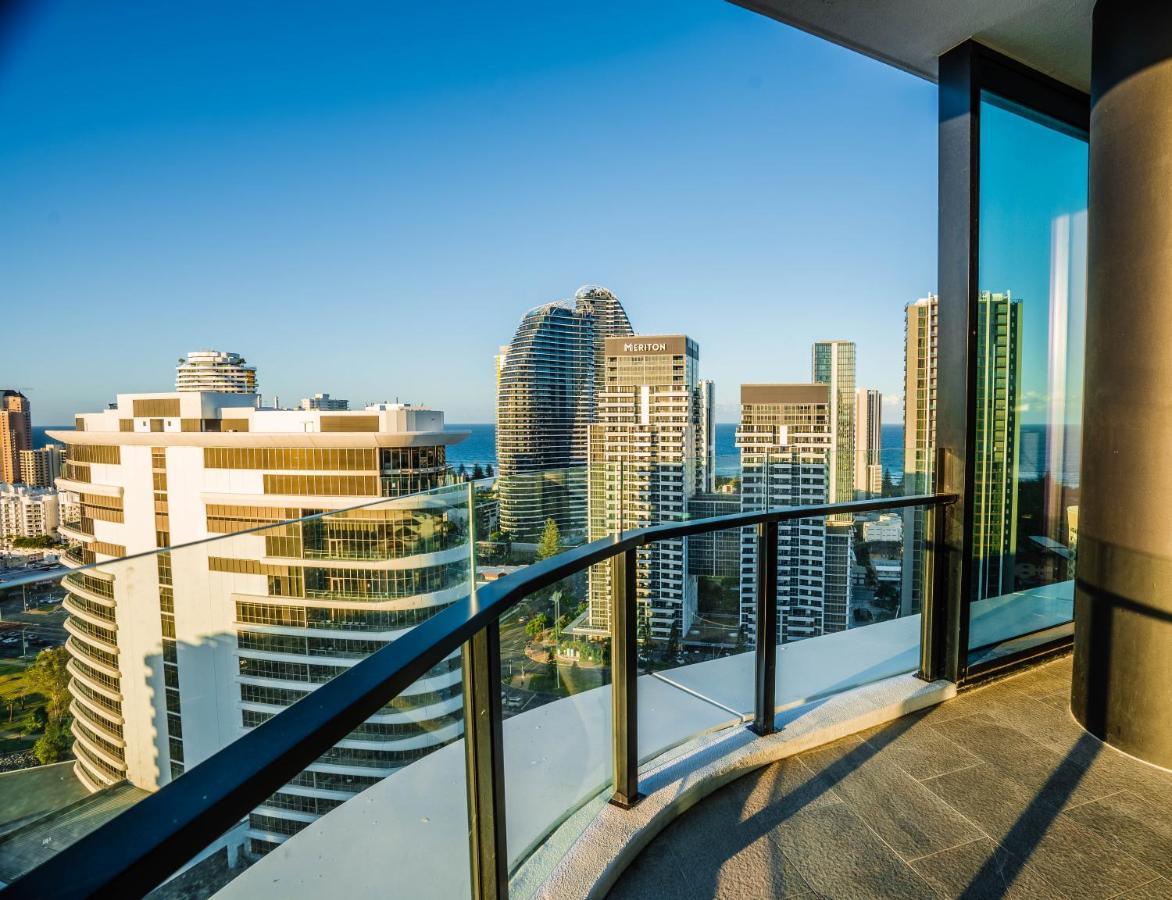 2 Bedroom Luxurious Family Apartment Next To Pacific Fair - Broadbeach Gold Coast Gc22 Екстер'єр фото